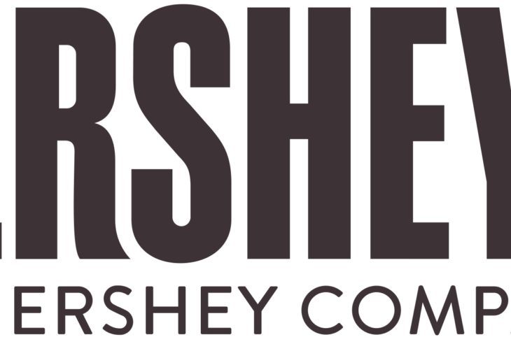 El logotipo de Kisses de Hershey's esconde un beso en su tipografía, seguro lo estás buscando y no lo encuentras, te decimos dónde está.
