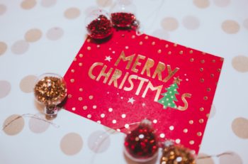 Esta es la época de las Tarjetas Navideñas, ya sea para invitar a la celebración, como agradecimiento, presentación o simplemente para regalar.