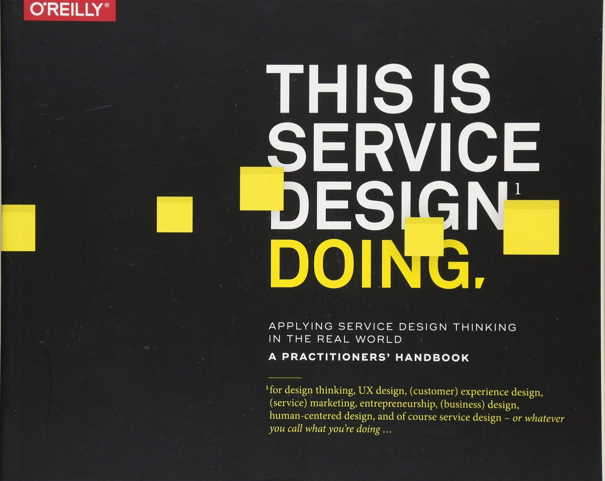 El libro This Is Service Design Doing establece una cultura centrada en el cliente en una organización, es decir diseñar una estructura funcional.
