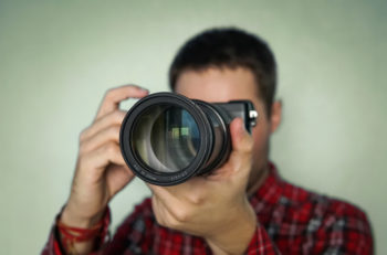 Estos cursos de fotografía en Youtube te ayudarán a iniciar en la vida profesional o aprender los trucos más útiles que no conocías.