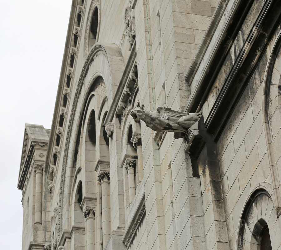 Las gárgolas de Notre Dame cumplen una función más allá del proteccionismo de la construcción, su diseño es fundamental en el desagüe de los edificios.